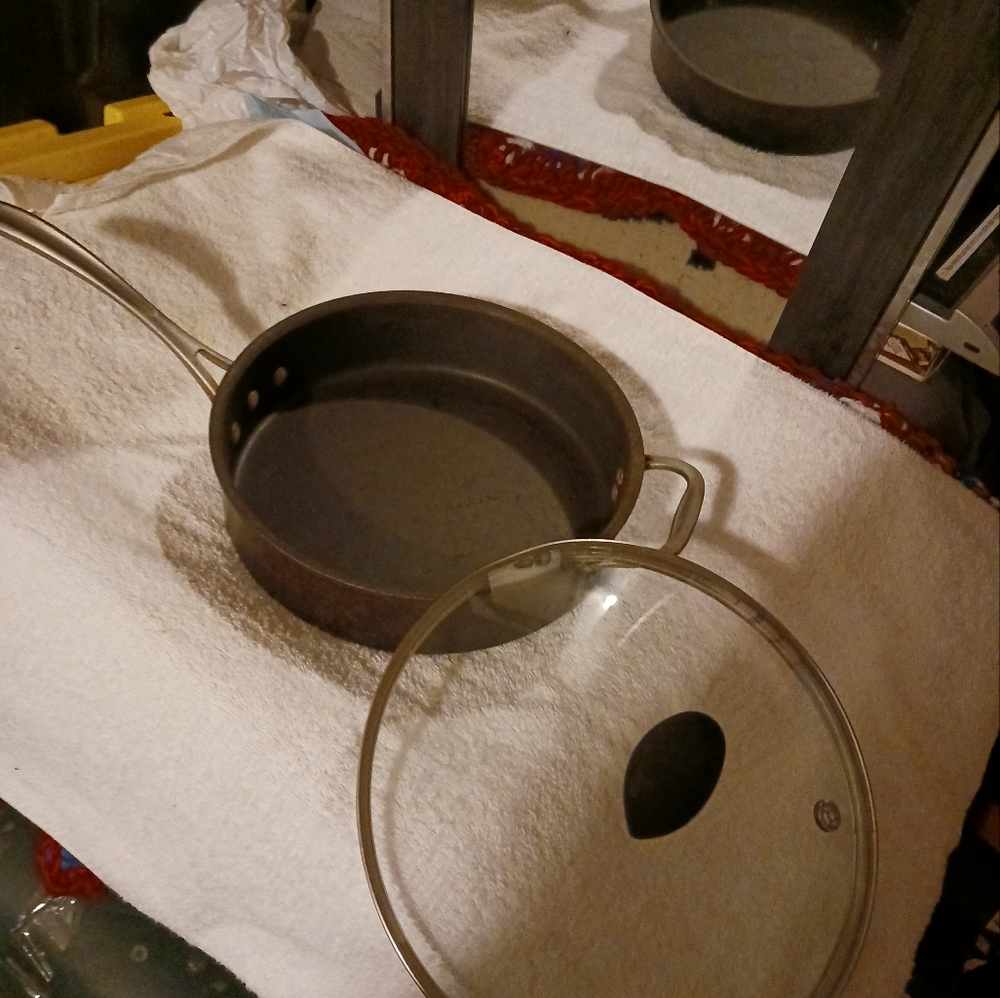 Calphalon Fry Pan - Picture 2 of 4